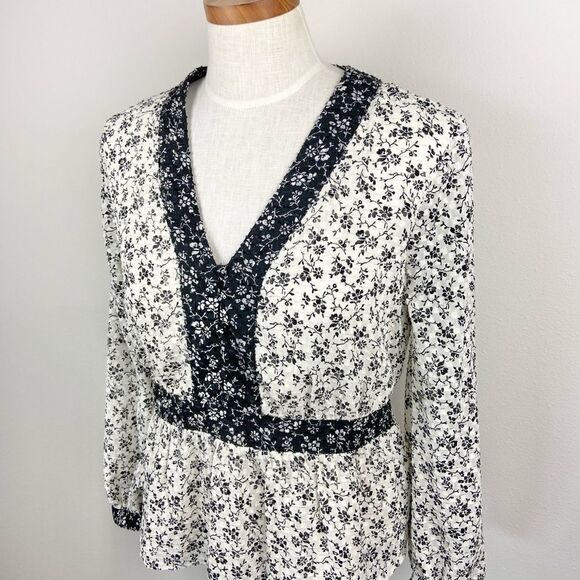 Madewell V-Neck Peplum Top | Clipdot Branch Floral - Picture 3 of 7